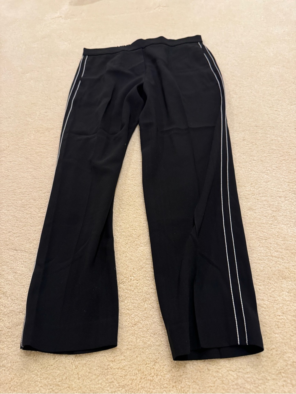 Babaton Black Elastic-Waist Pants